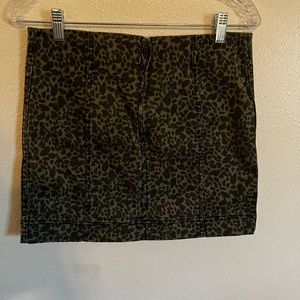 Holy skirt, Size 30W